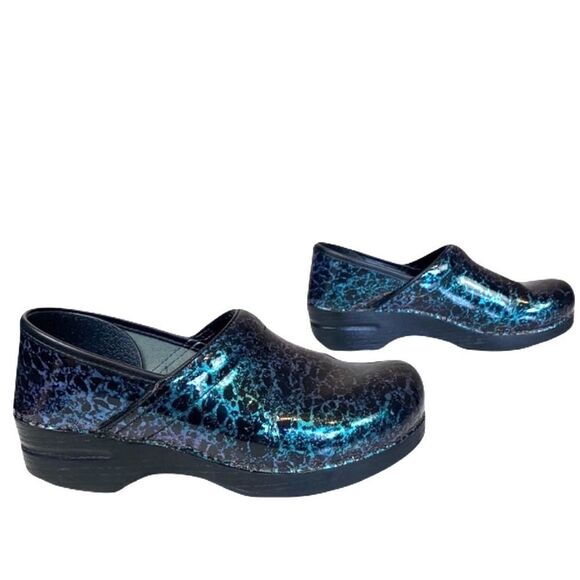 Dansko Shoes - Dansko XP Cosmic clogs